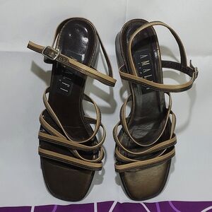 Amalfi Italy Brown/Tan Genuine Leather Strappy Sandals Size 9.5B (Made In Italy)